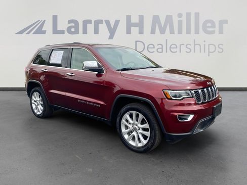 Used 2017 Jeep Grand Cherokee Limited w/ Luxury Group II image 7