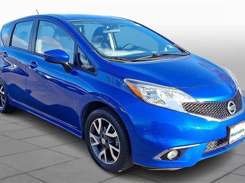 Used 2015 Nissan Versa Note SR w/ SR Convenience Package image 2