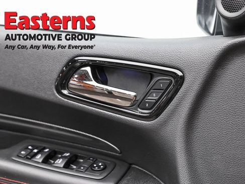 Used 2024 Dodge Durango GT RWD image 21