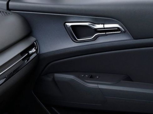 New 2026 Kia Sportage S image 25