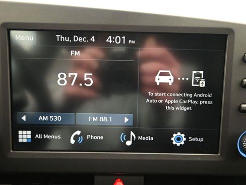 New 2026 Hyundai Elantra Sport image 13