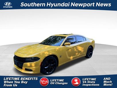 Used 2017 Dodge Charger R/T w/ Plus Group