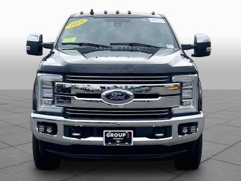 Certified 2019 Ford F250 Lariat w/ Lariat Ultimate Package image 3