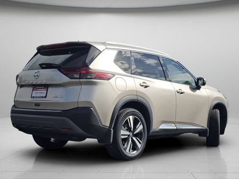 Used 2021 Nissan Rogue SL AWD/4WD image 25
