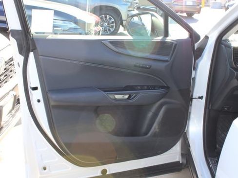 Certified 2025 Lexus NX 250 FWD w/ Accessory Package (K3) image 11