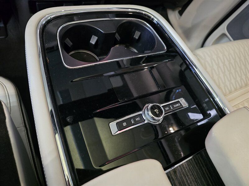 Used 2018 Lincoln Navigator L Black Label AWD/4WD image 14