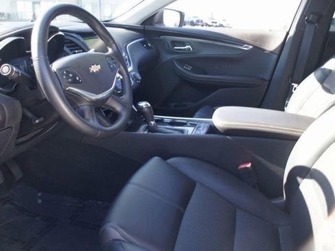 Certified 2020 Chevrolet Impala LT w/ LT Convenience Package image 12