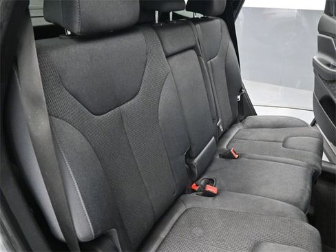 Used 2022 Hyundai Santa Fe SEL image 24