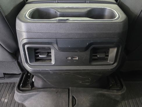 Used 2023 Chevrolet Silverado 1500 LT Trail Boss w/ LT Trail Boss Premium Package AWD/4WD image 12