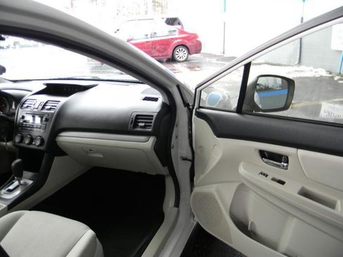 Used 2014 Subaru Crosstrek 2.0i Premium image 20