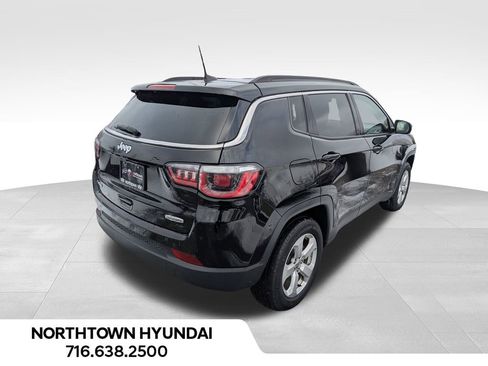 Used 2018 Jeep Compass Latitude w/ Popular Equipment Group image 12