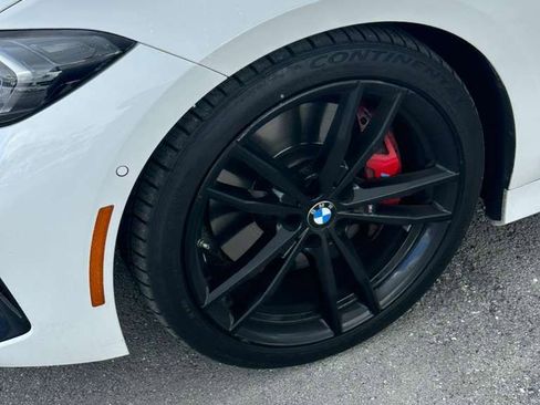 Used 2024 BMW M340i w/ Premium Package RWD image 4