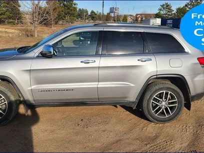 Used 2018 Jeep Grand Cherokee Limited w/ Trailer Tow Group IV