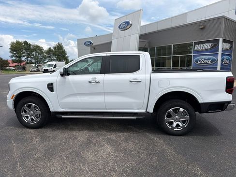 Used 2024 Ford Ranger Lariat RWD image 10