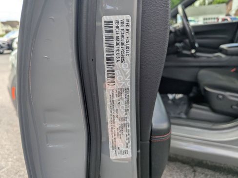 Used 2023 Dodge Durango GT AWD/4WD image 33