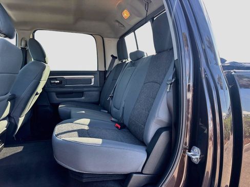 Used 2017 RAM 3500 Big Horn AWD/4WD image 24