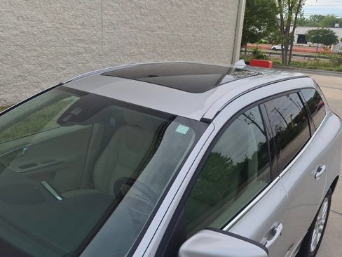 Used 2015 Volvo XC60 T5 Platinum image 13