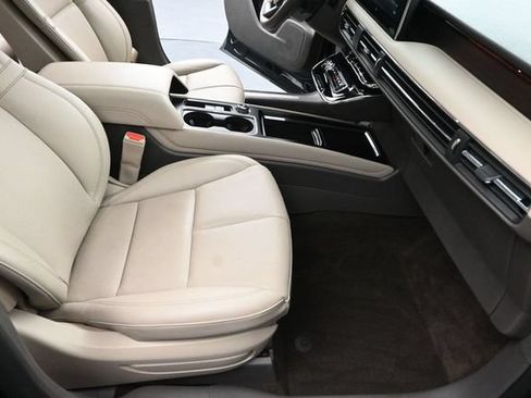Certified 2023 Lincoln Corsair Reserve AWD/4WD image 28