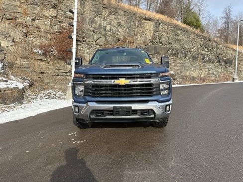 Used 2024 Chevrolet Silverado 2500 LT w/ All Star Edition image 6