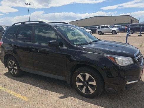 Used 2017 Subaru Forester 2.5i Premium w/ All-Weather Package AWD/4WD image 2
