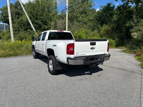Used 2012 Chevrolet Silverado 3500 LTZ w/ LTZ Plus Package AWD/4WD image 8