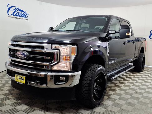 Used 2020 Ford F250 Lariat w/ Lariat Value Package AWD/4WD image 6