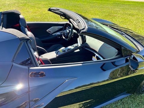 New 2026 Chevrolet Corvette Stingray Premium Conv w/ Z51 Performance Package image 30