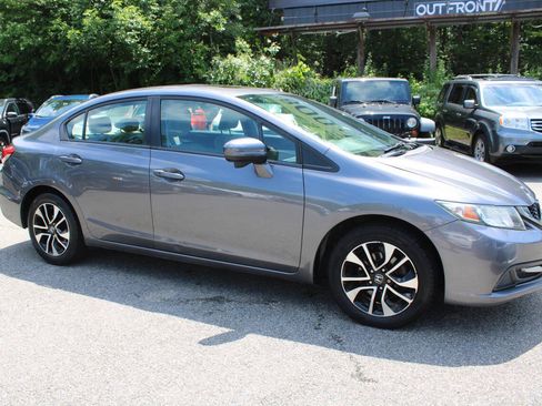 Used 2015 Honda Civic EX image 5