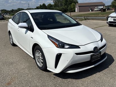 Used 2022 Toyota Prius LE