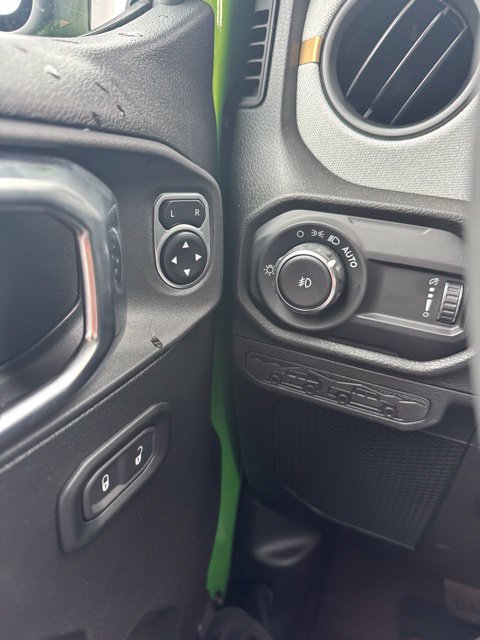 Used 2026 Jeep Wrangler Unlimited Sport AWD/4WD image 35