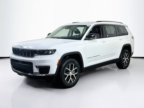 Used 2023 Jeep Grand Cherokee L Limited w/ Luxury Tech Group II AWD/4WD image 1