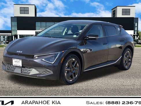 New 2025 Kia EV6 Light w/ Light LR Technology Package image 4