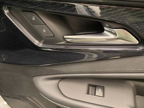 New 2024 Chevrolet Blazer EV LT image 21