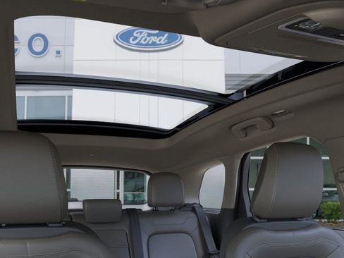 New 2024 Lincoln Corsair Grand Touring image 22