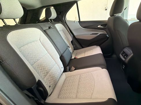 Used 2022 Chevrolet Equinox LT FWD image 30