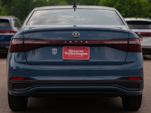 New 2025 Volkswagen Jetta Sport image 5