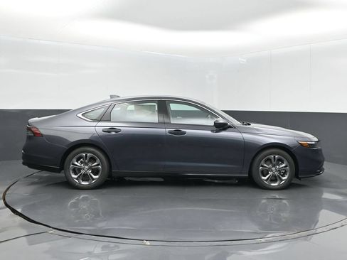 New 2025 Honda Accord EX-L image 5