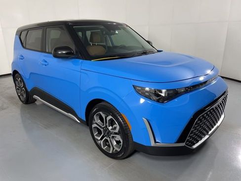 New 2025 Kia Soul EX image 2