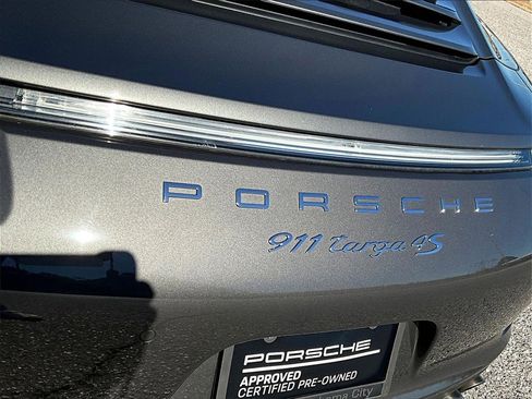 Used 2015 Porsche 911 Targa 4S image 22