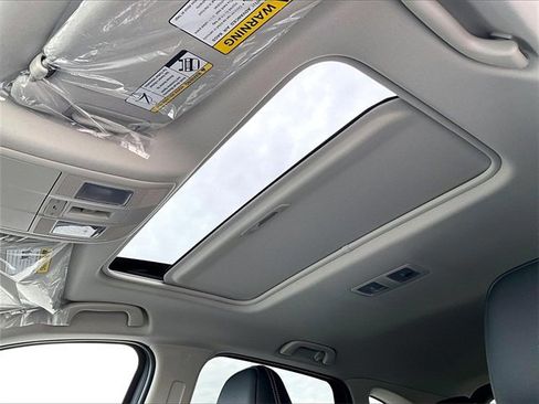 New 2025 MAZDA CX-5 AWD 2.5 S w/ Premium Plus Pkg image 14