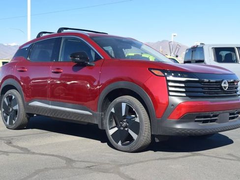 New 2026 Nissan Kicks SR w/ SR Premium Package image 9