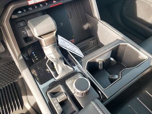 New 2026 Toyota Tundra Limited image 12