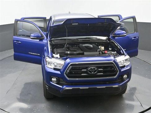 Used 2023 Toyota Tacoma SR5 image 34