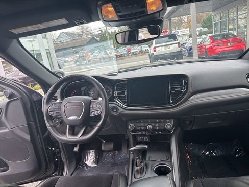 Used 2023 Dodge Durango R/T image 37