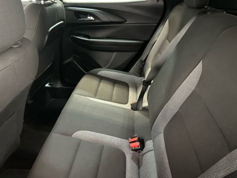 Used 2021 Chevrolet TrailBlazer LT w/ Convenience Package AWD/4WD image 5