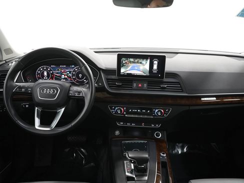 Used 2018 Audi Q5 2.0T Premium Plus w/ Premium Plus Package AWD/4WD image 16