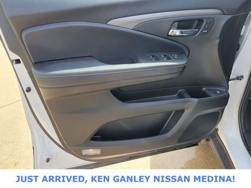 Used 2023 Honda Ridgeline RTL-E image 17