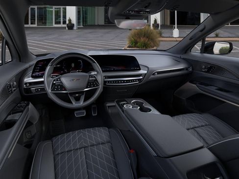 New 2026 Cadillac Lyriq V w/ LPO, Floor Liner Package AWD/4WD image 15