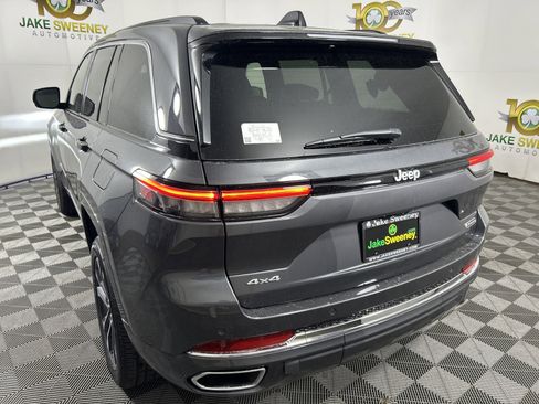 New 2025 Jeep Grand Cherokee Overland image 6