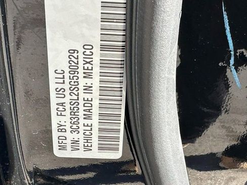 New 2025 RAM 2500 Limited image 18